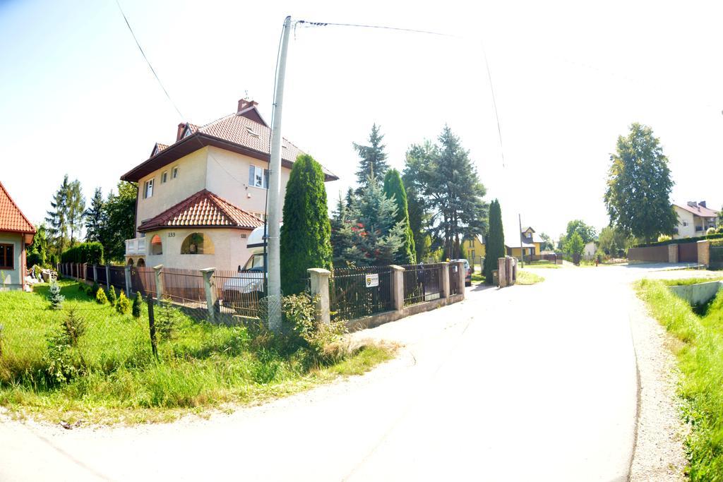 Apartamenty Nad Wisla Skawina Exterior foto